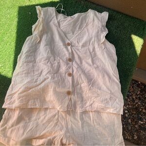 🆕 Wonen’s Button-Down Sleeveless Top and Shorts Set